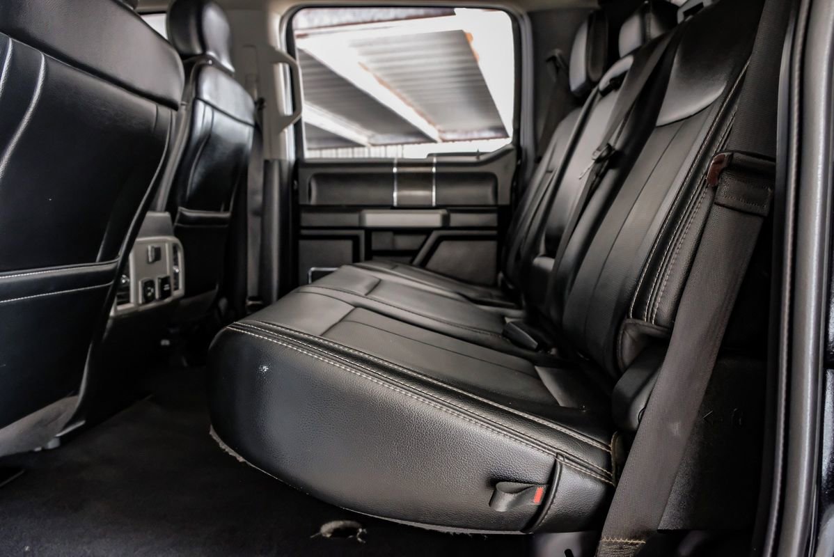 Used 2020 Ford F250 Lariat w/ Lariat Ultimate Package AWD/4WD image 36