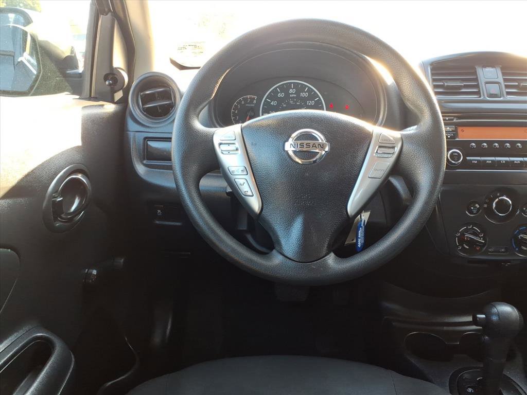 Used 2015 Nissan Versa S Plus image 5