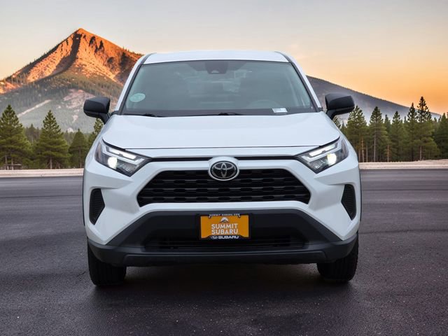 Used 2025 Toyota RAV4 LE FWD image 3