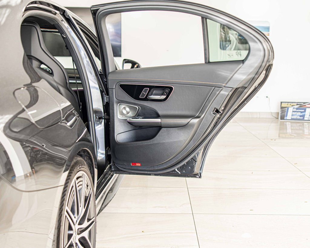 Used 2024 Mercedes-Benz C 63 AMG S image 38