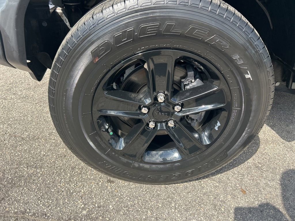 Used 2022 Jeep Wrangler Unlimited Sport image 17