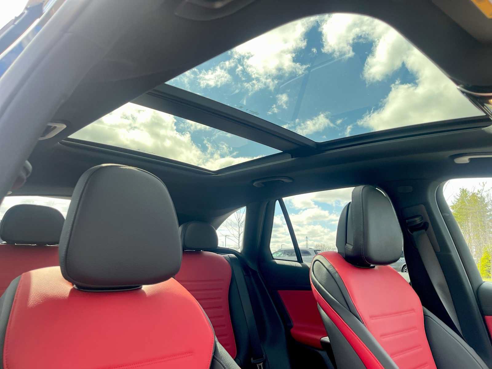 New 2026 Mercedes-Benz GLC 300 4MATIC image 29