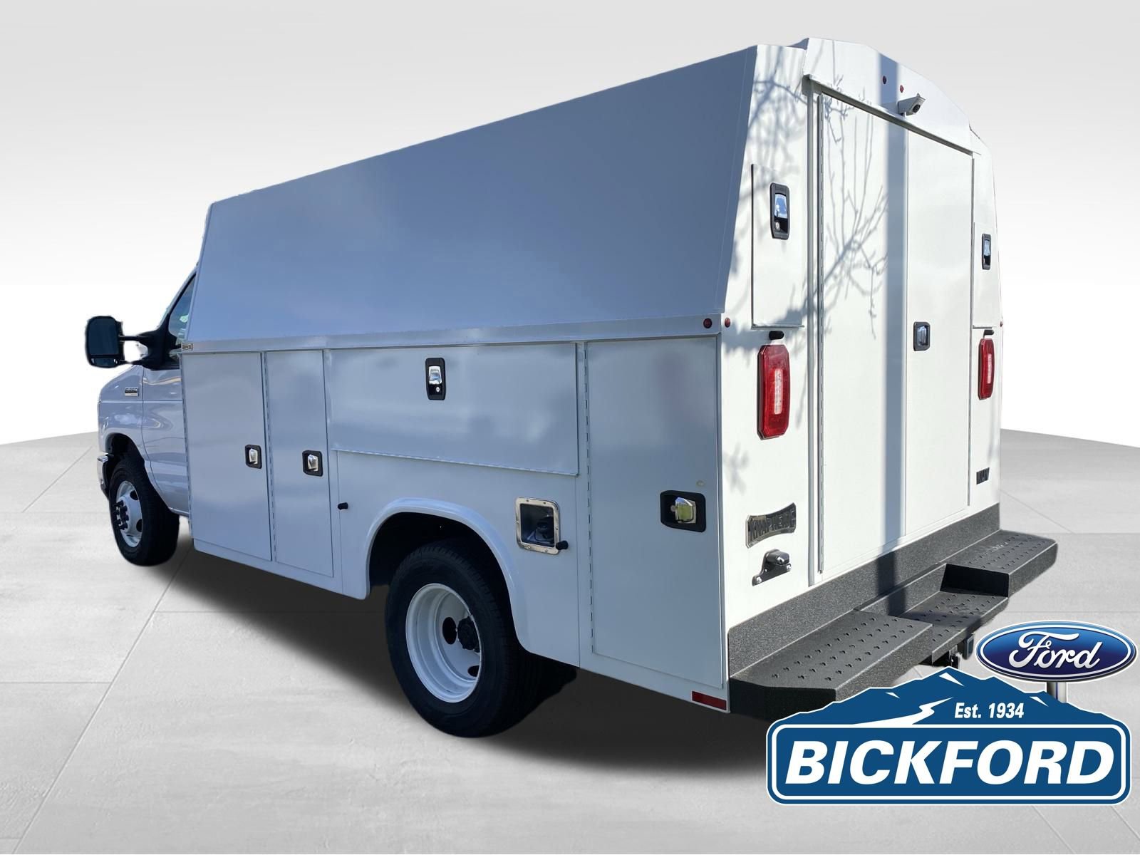 New 2025 Ford E-350 and Econoline 350 Super Duty w/ Power Equipment Group image 11