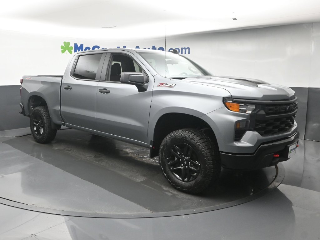 New 2026 Chevrolet Silverado 1500 Custom Trail Boss AWD/4WD image 2