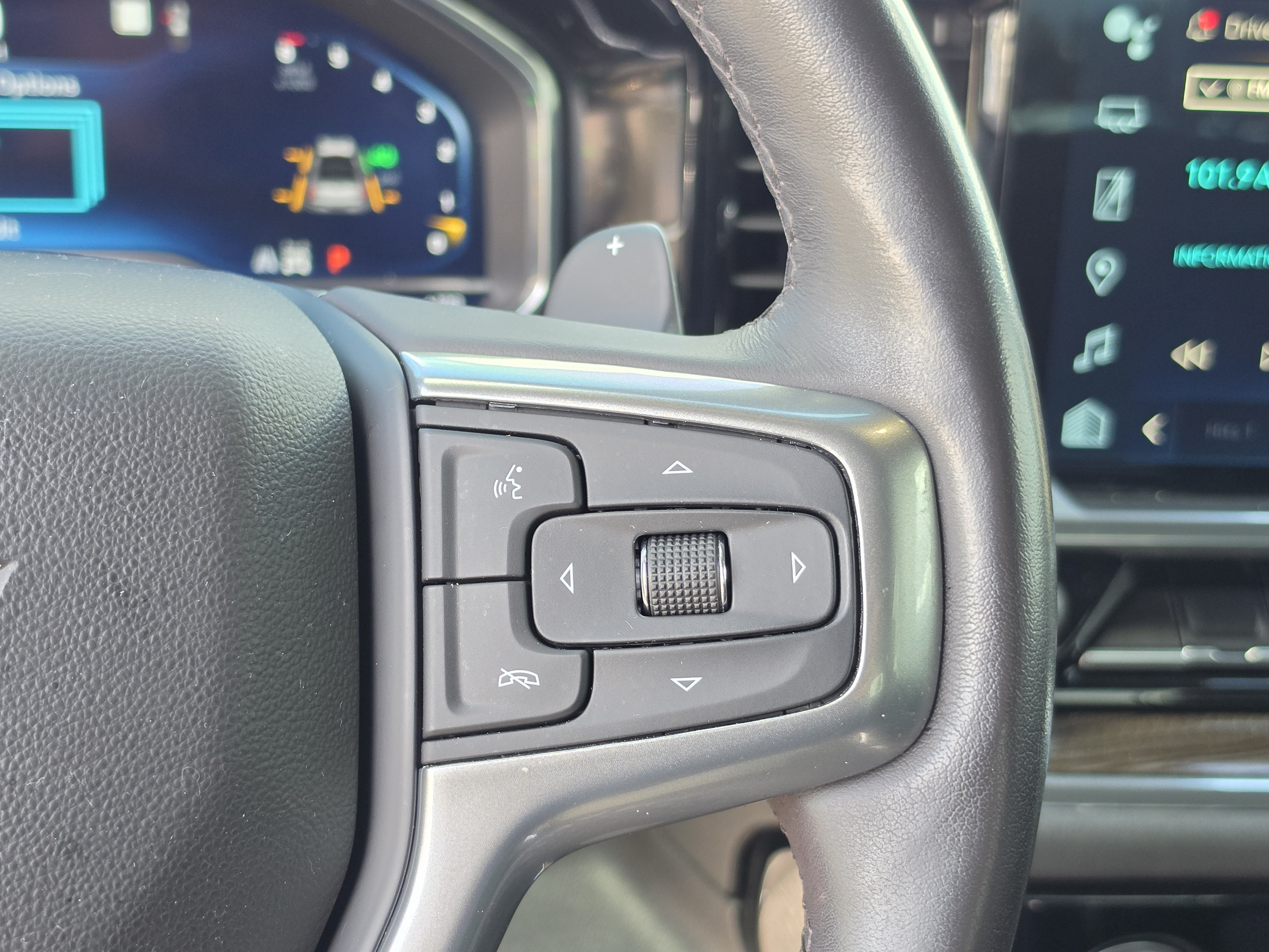 Used 2023 Chevrolet Silverado 1500 LT Trail Boss w/ Protection Package AWD/4WD image 21