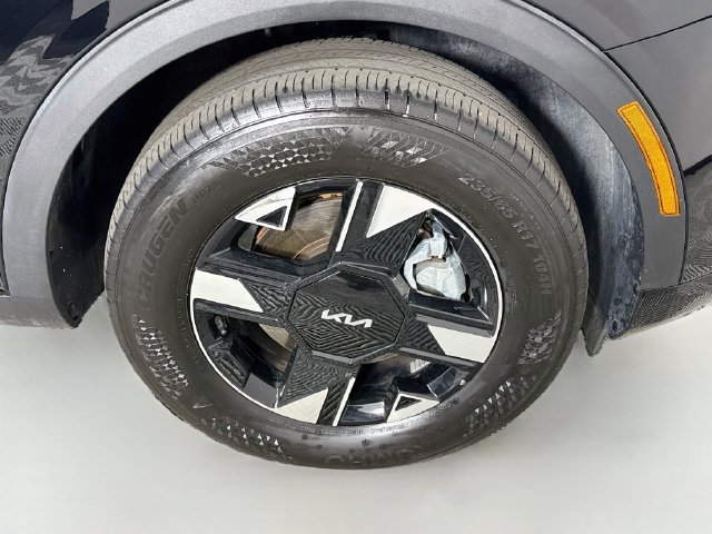 Used 2026 Kia Sportage LX AWD/4WD image 31