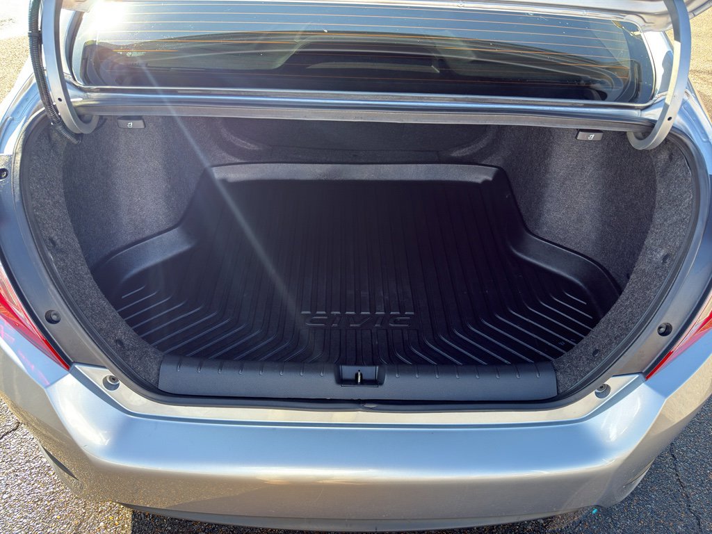 Used 2017 Honda Civic Touring image 13