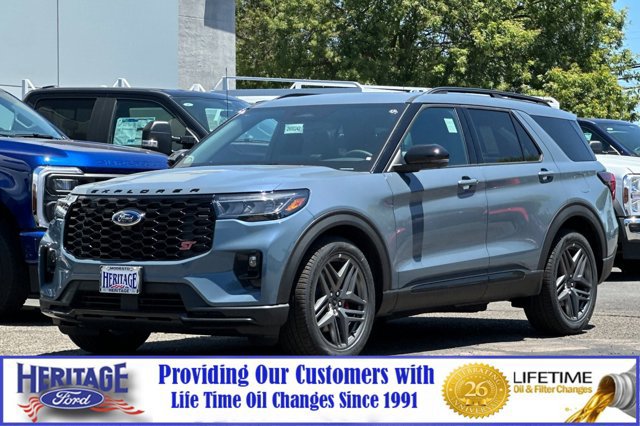 New 2026 Ford Explorer ST w/ Sun And Sound Package AWD/4WD image 8