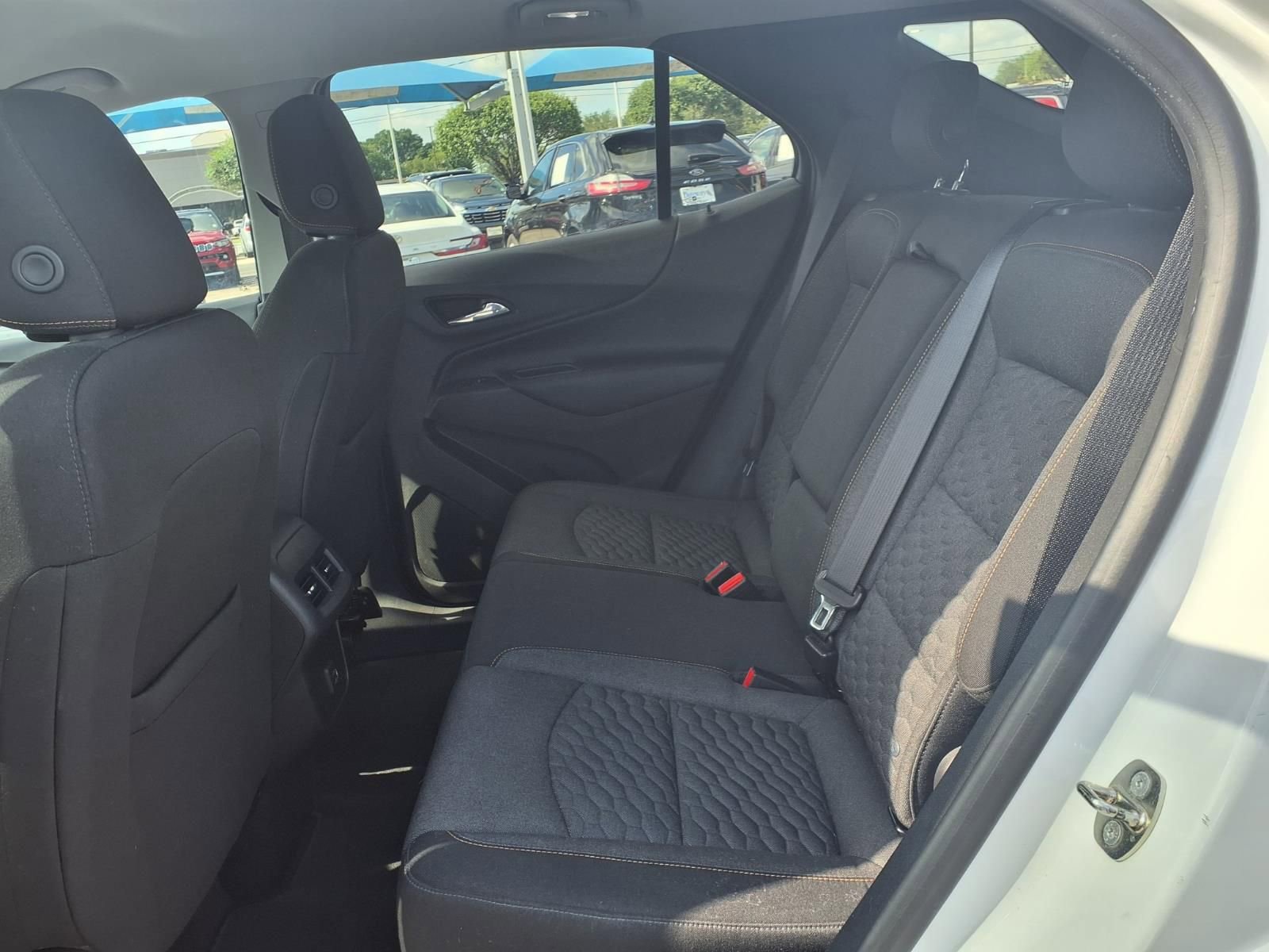 Used 2019 Chevrolet Equinox LT FWD image 18