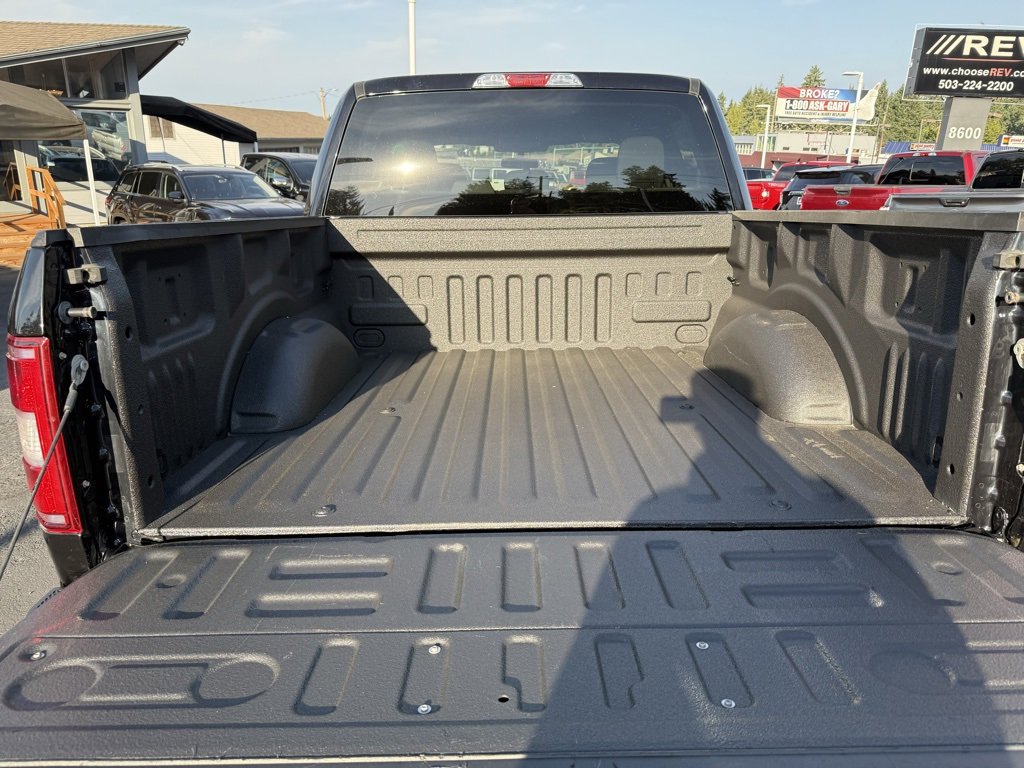 Used 2020 Ford F150 XLT image 9