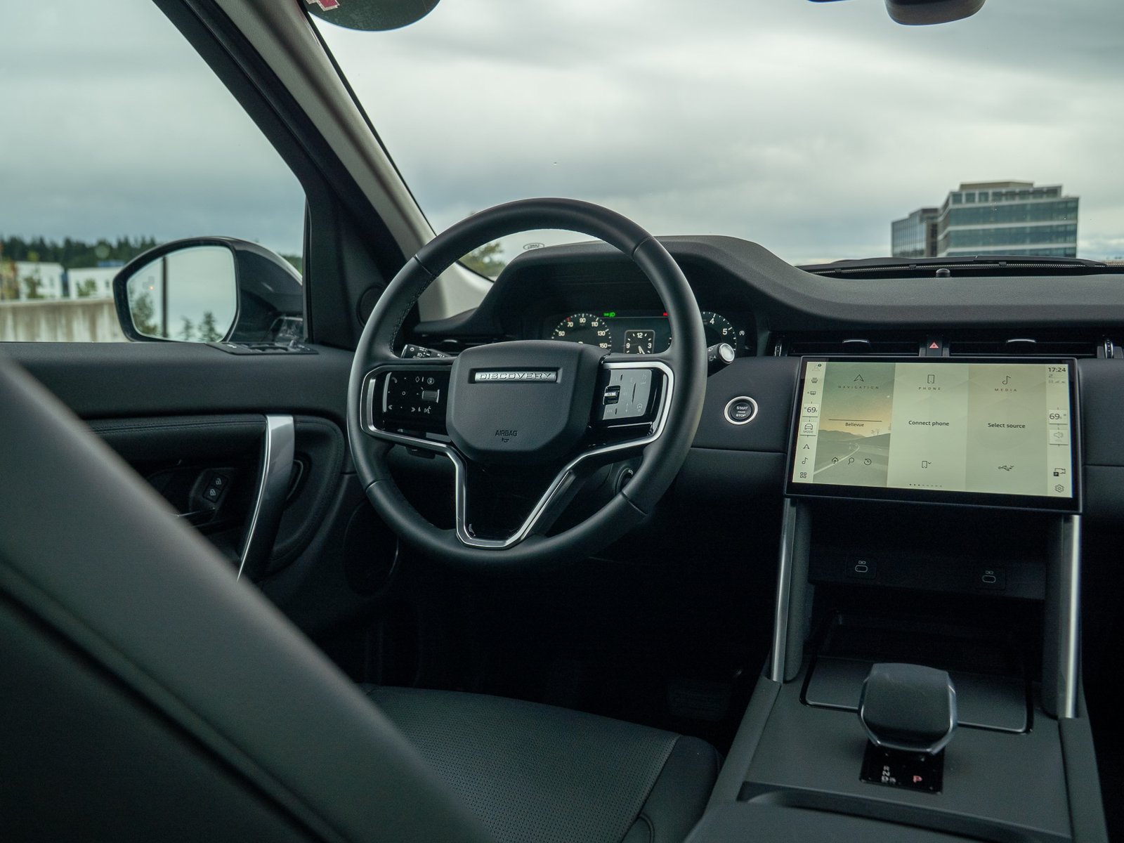 Used 2024 Land Rover Discovery Sport S AWD/4WD image 18