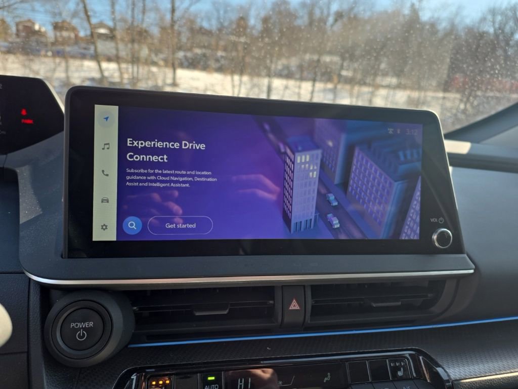 Used 2024 Toyota Prius XLE image 15