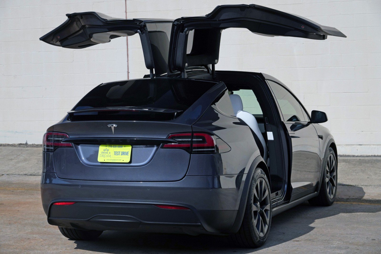 Used 2023 Tesla Model X AWD/4WD image 53