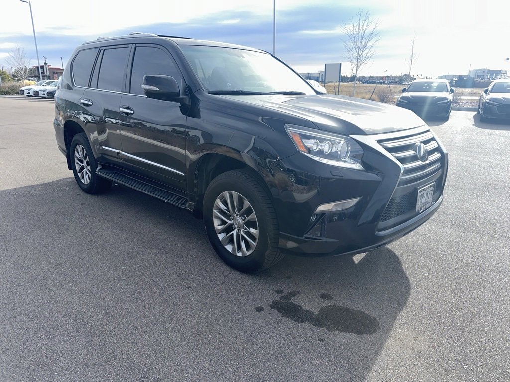 Used 2019 Lexus GX 460 Luxury image 2