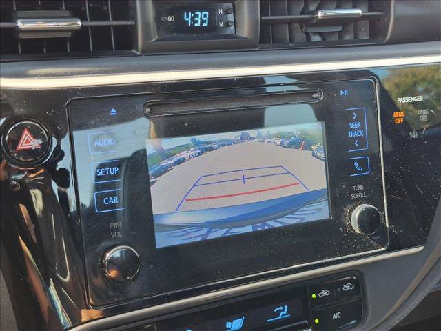 Used 2017 Toyota Corolla SE FWD image 14