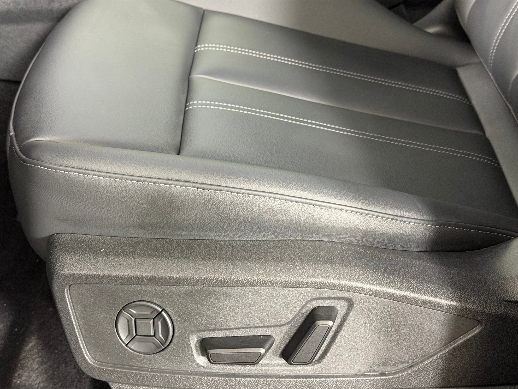 New 2026 Audi Q5 Premium AWD/4WD image 14