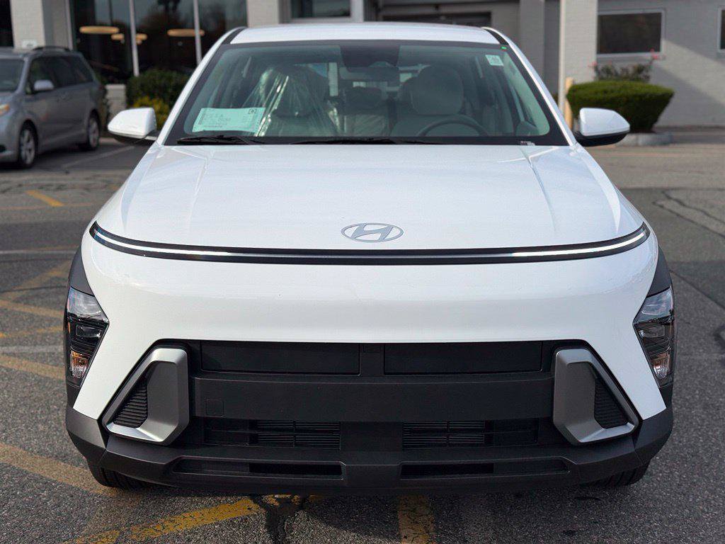 New 2027 Hyundai Kona SE AWD/4WD image 10