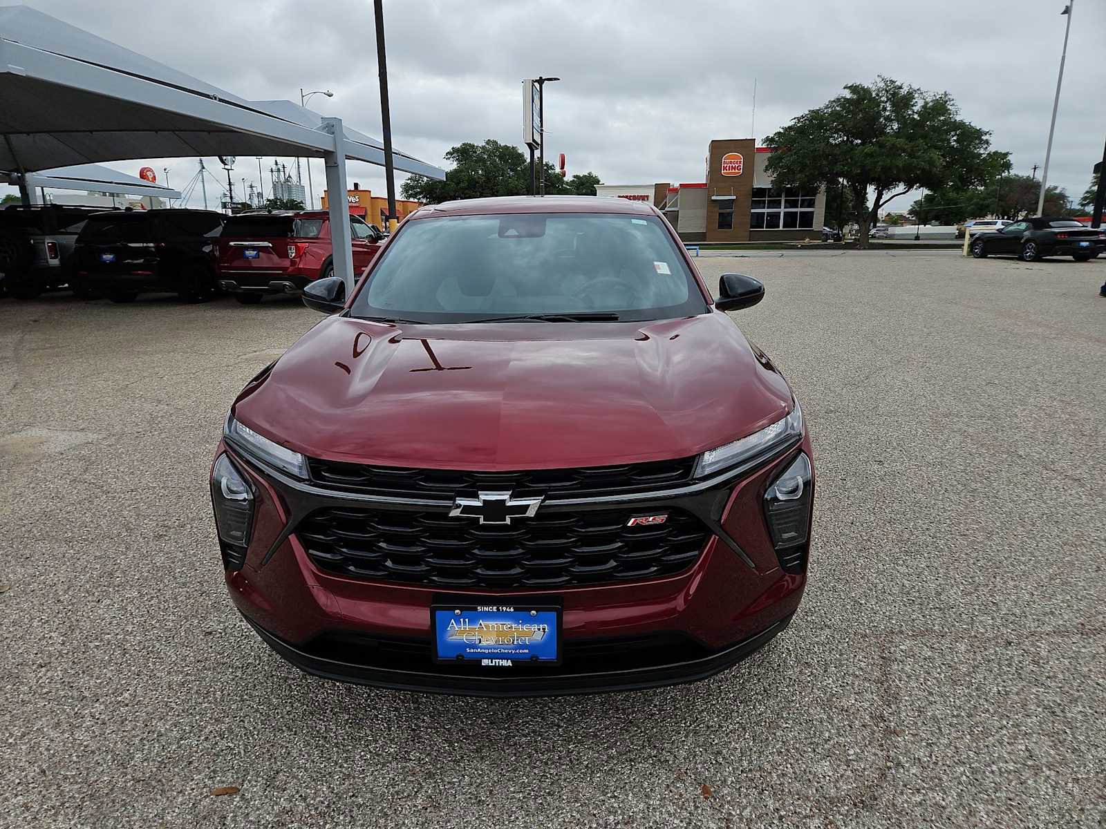Used 2024 Chevrolet Trax RS w/ Driver Confidence Package FWD image 3