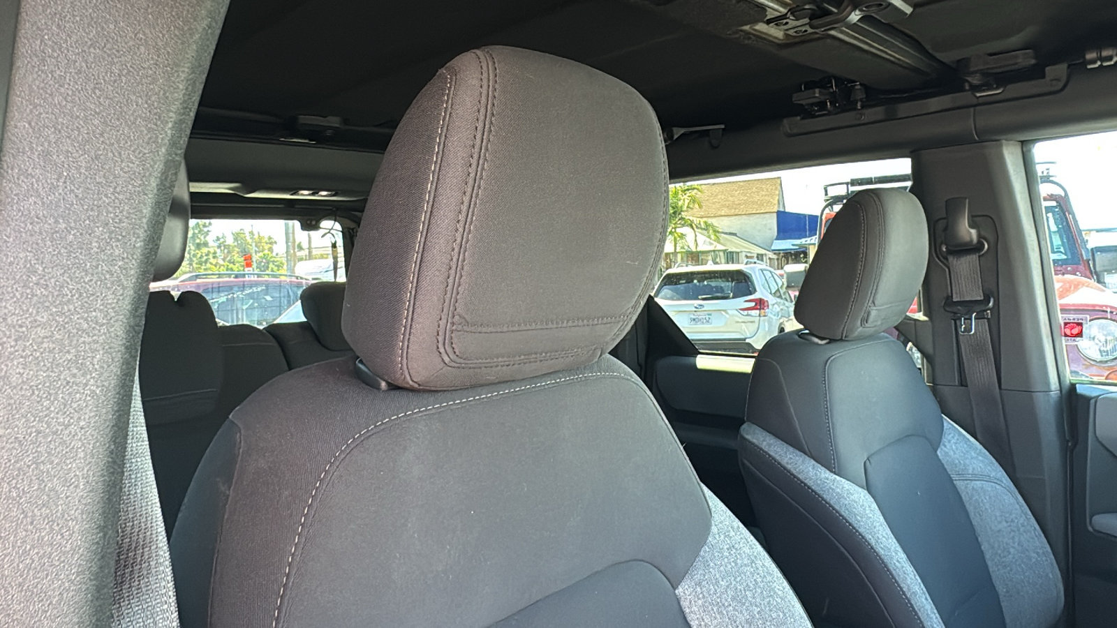Used 2023 Ford Bronco 4-Door AWD/4WD image 10
