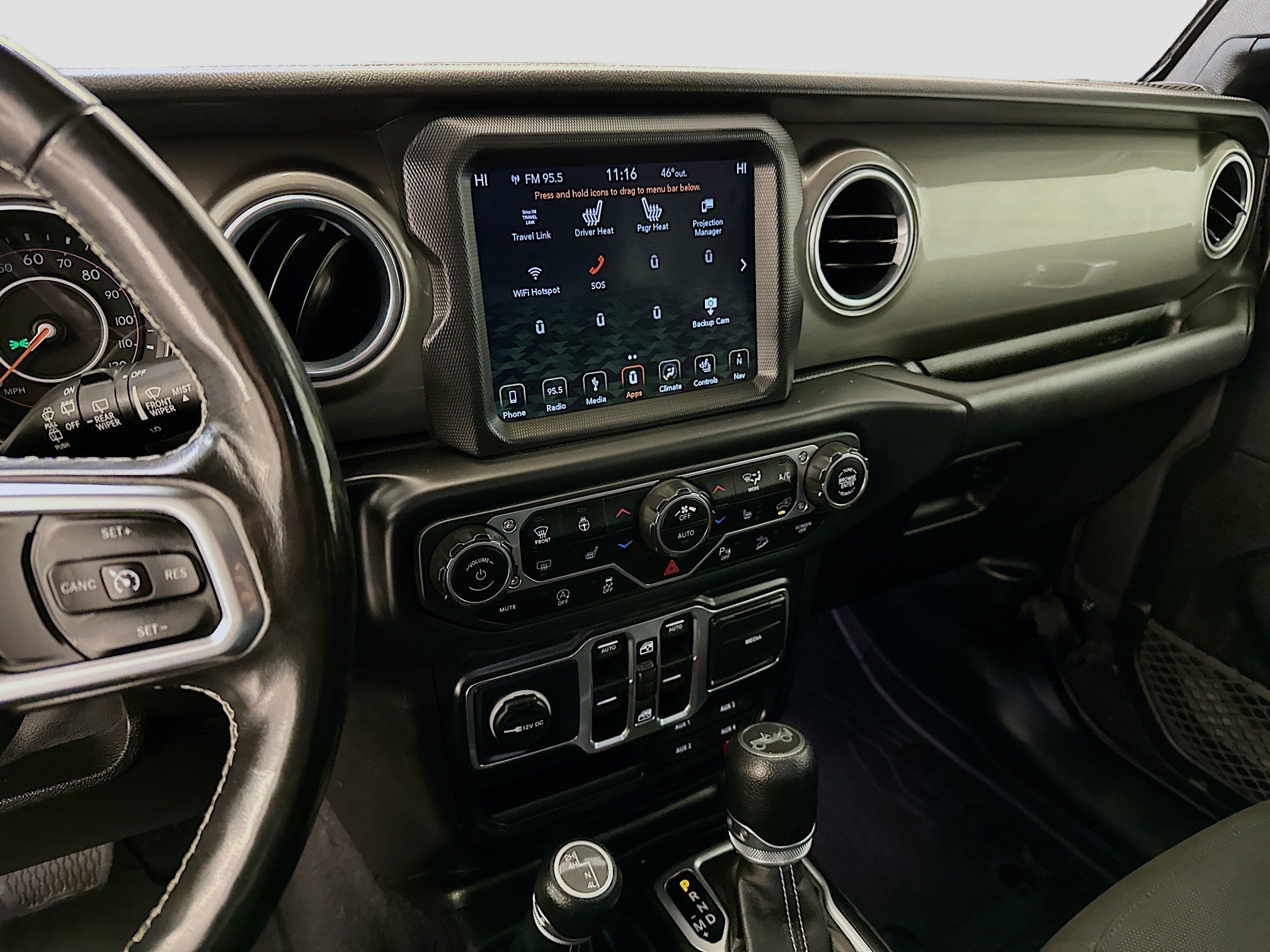 Used 2018 Jeep Wrangler Unlimited Sahara image 26