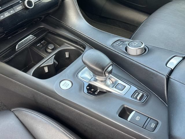Used 2020 INFINITI QX50 Luxe w/ Navigation Package FWD image 34