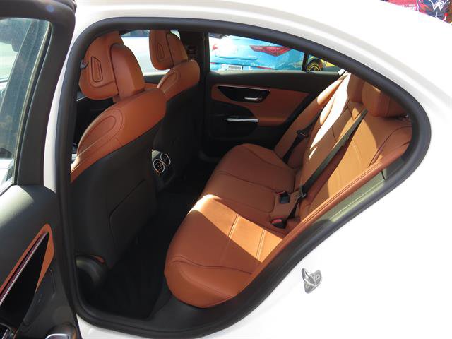 Used 2025 Mercedes-Benz C 300 4MATIC Sedan image 16