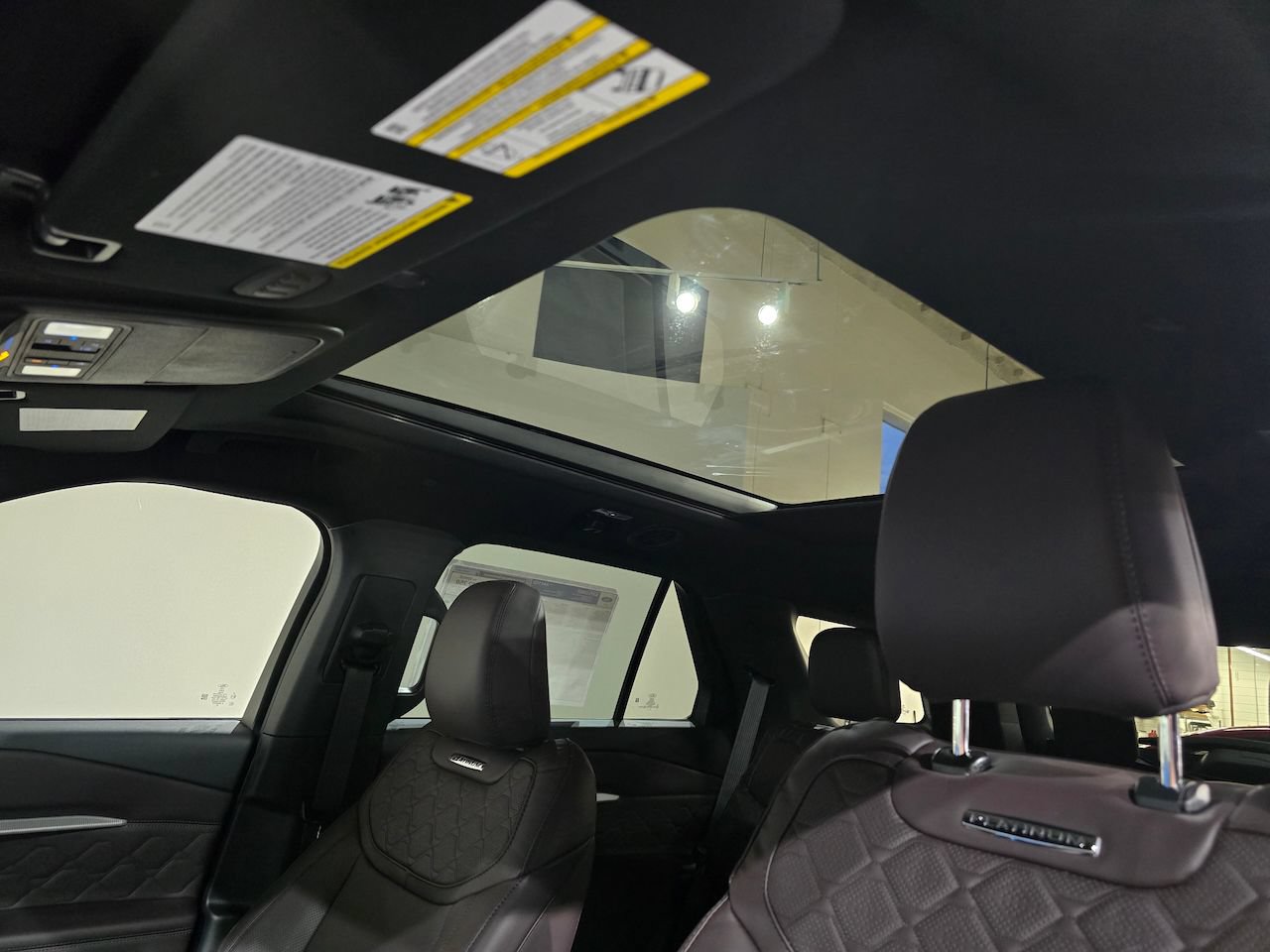 New 2026 Ford Explorer Platinum w/ LUX Leather Package AWD/4WD image 36