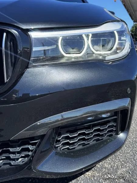 Used 2018 BMW 740i RWD image 9