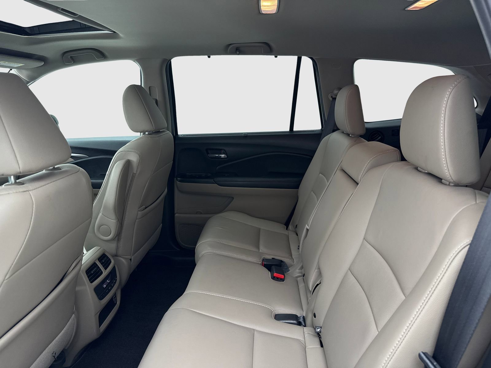 Used 2019 Honda Pilot EX-L image 35