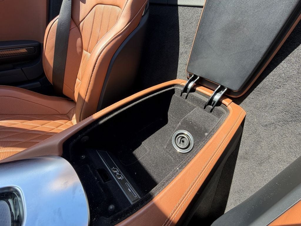 Used 2020 Mercedes-Benz AMG GT C image 30