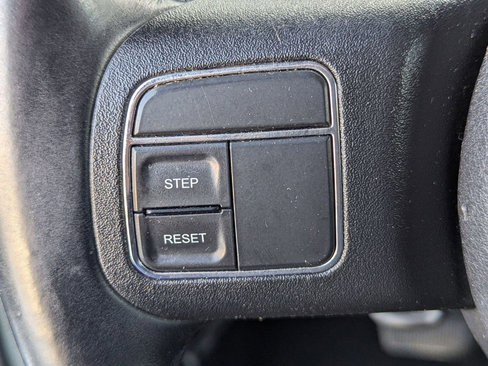 Used 2017 Jeep Wrangler Unlimited Sahara image 14