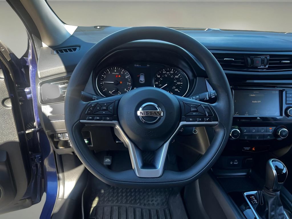 Used 2022 Nissan Rogue Sport S image 38