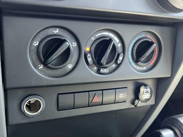 Used 2008 Jeep Wrangler Unlimited X AWD/4WD image 27
