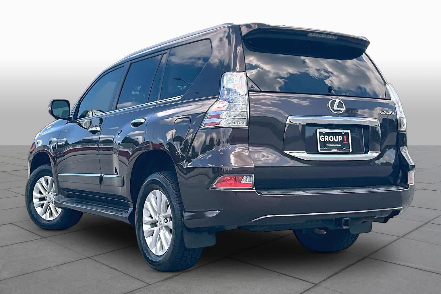 Used 2016 Lexus GX 460 w/ Premium Package AWD/4WD image 12