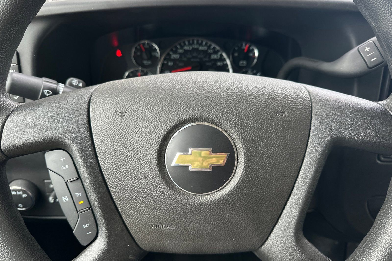 New 2024 Chevrolet Express 3500 w/ Power Convenience Package image 19