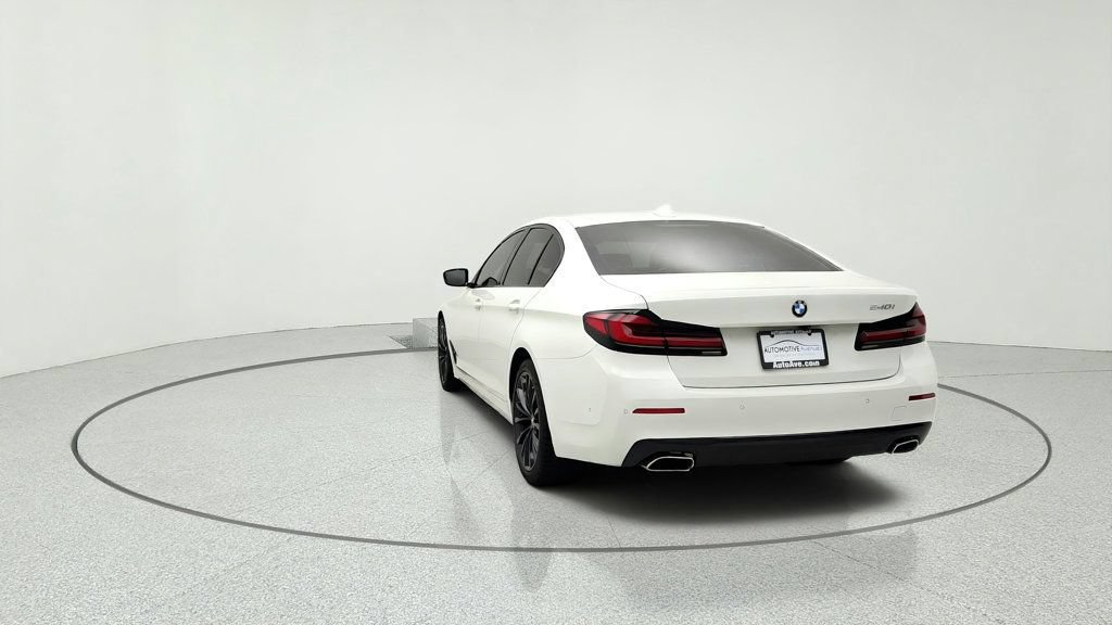 Used 2021 BMW 540i w/ Premium Package RWD image 6