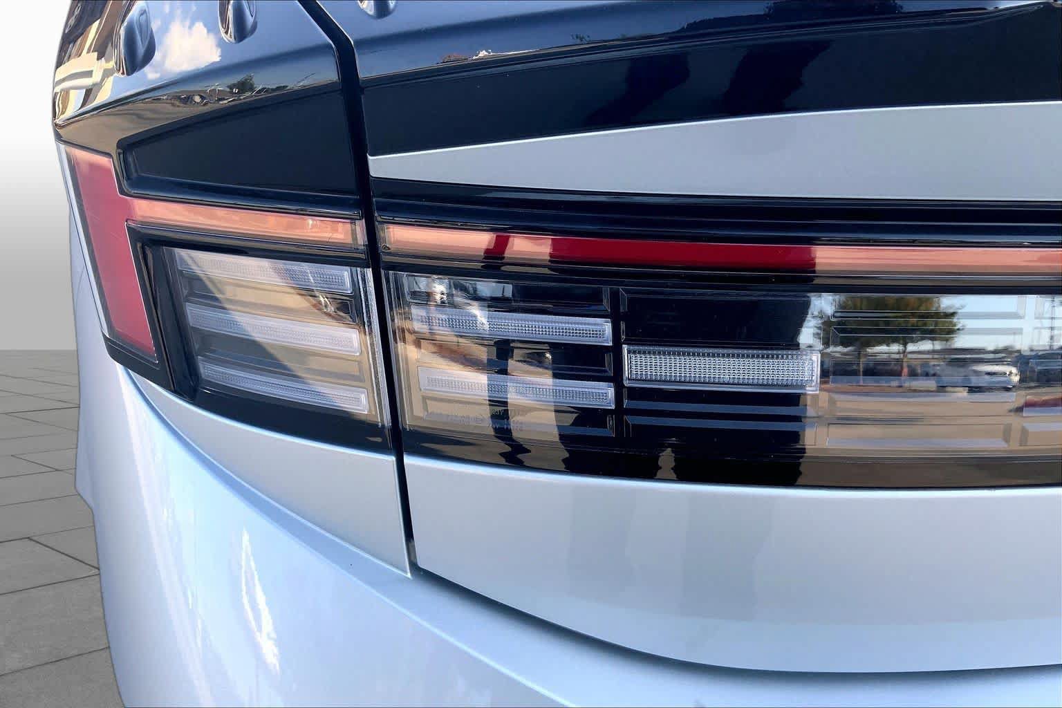 Certified 2025 Hyundai Sonata SEL FWD image 27