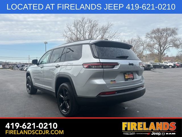 Used 2023 Jeep Grand Cherokee L Laredo image 8