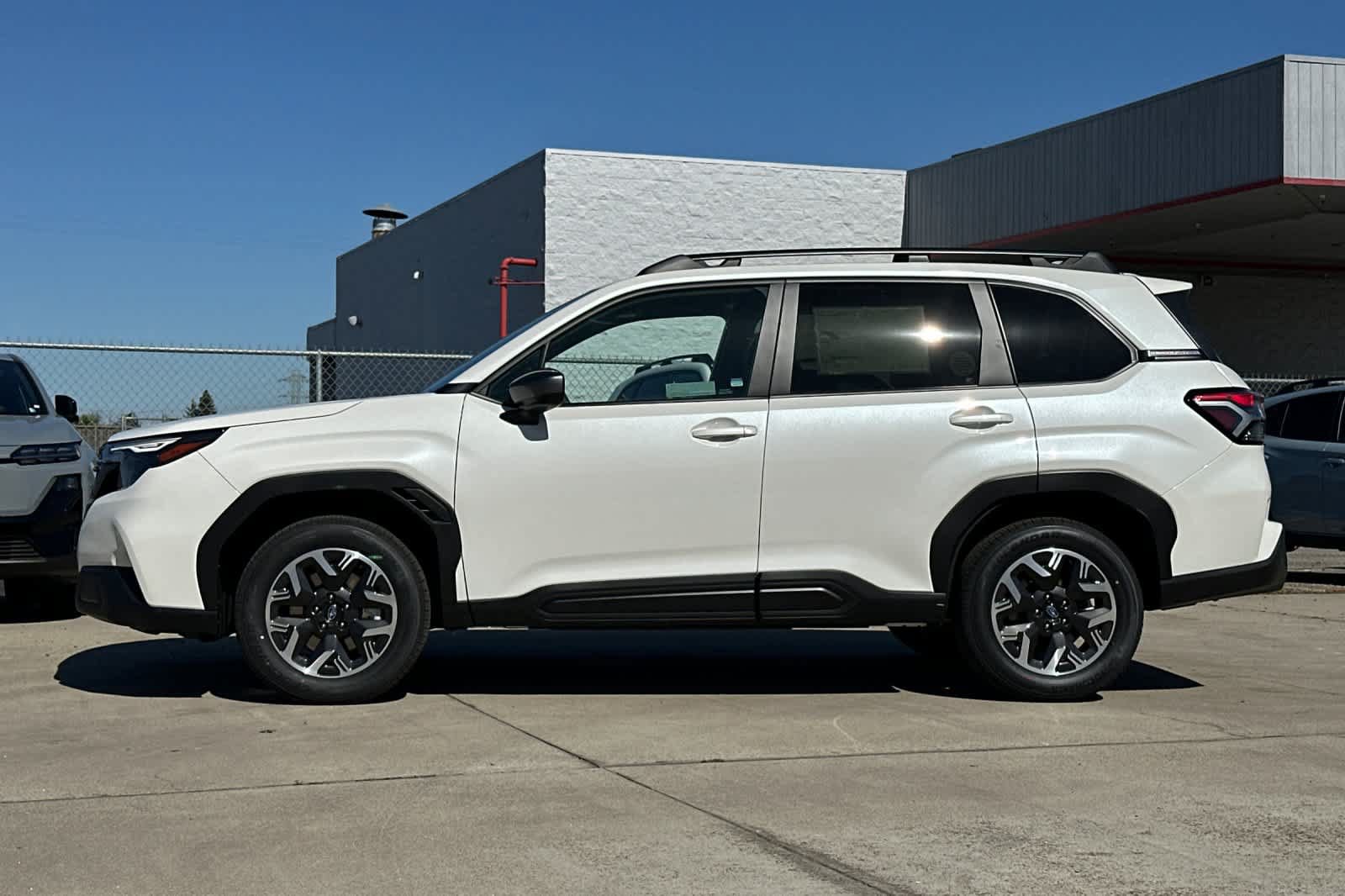 Used 2026 Subaru Forester Premium AWD/4WD image 6