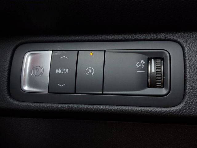 Used 2024 Chevrolet Traverse RS FWD image 35