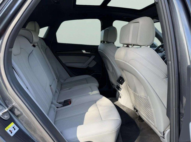 Certified 2023 Audi Q5 2.0T Prestige AWD/4WD image 29