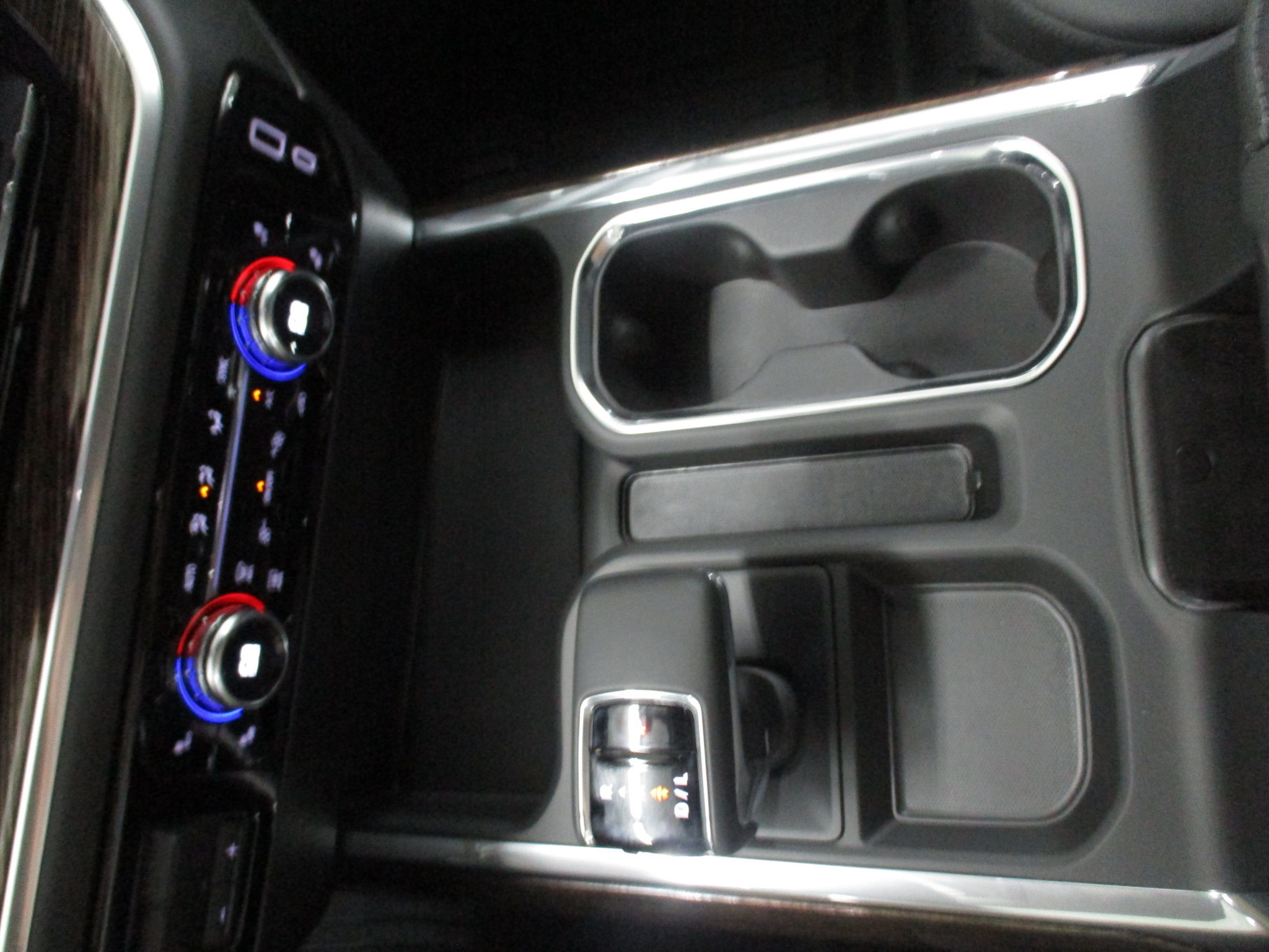 New 2026 GMC Sierra 1500 Elevation w/ Elevation Premium Package AWD/4WD image 31