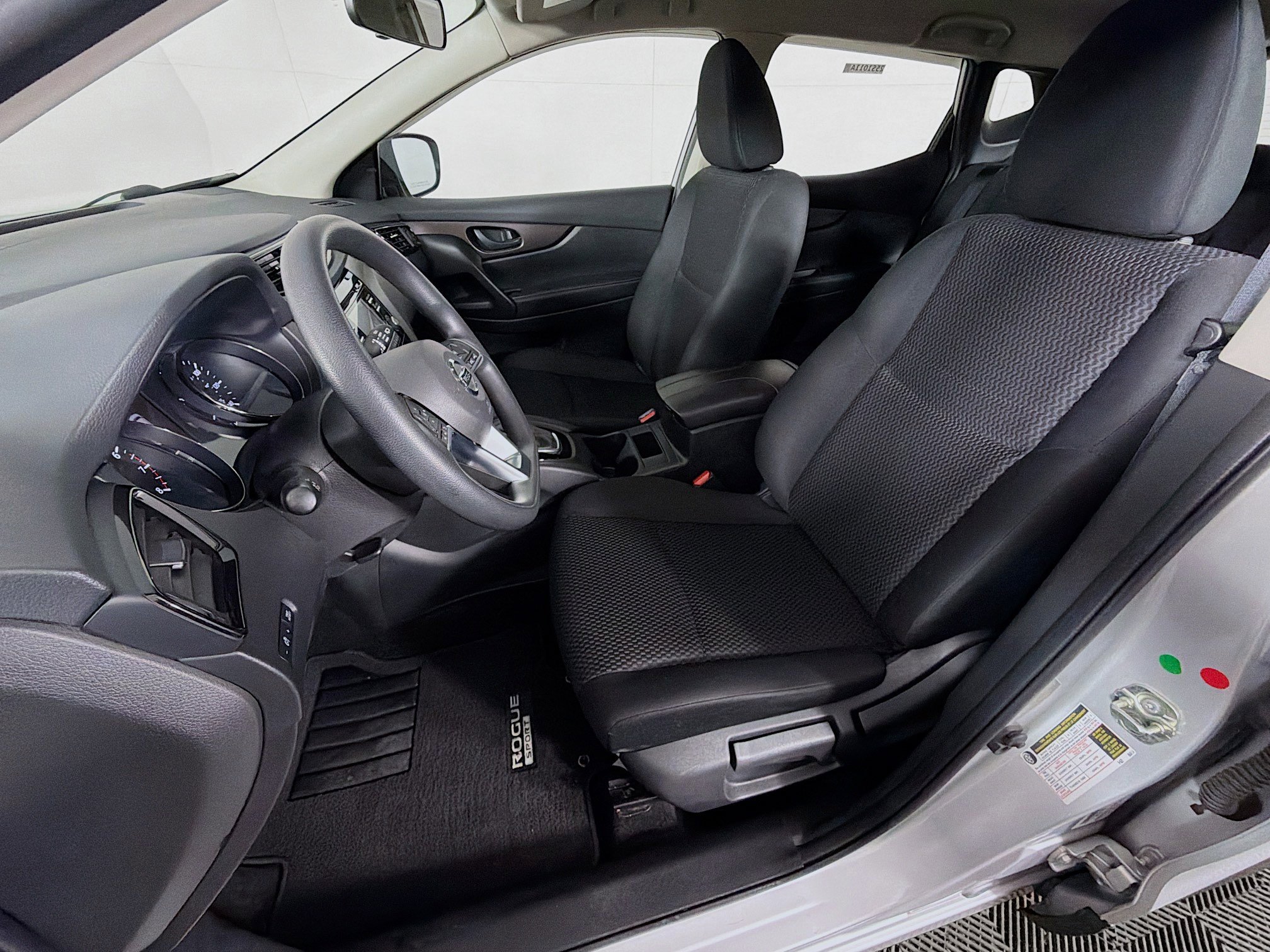 Used 2018 Nissan Rogue Sport S w/ S Appearance Package image 12