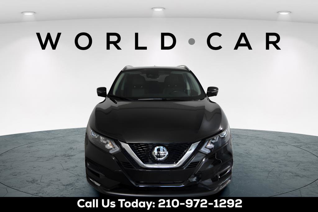 Used 2022 Nissan Rogue Sport SV w/ Technology Package image 3