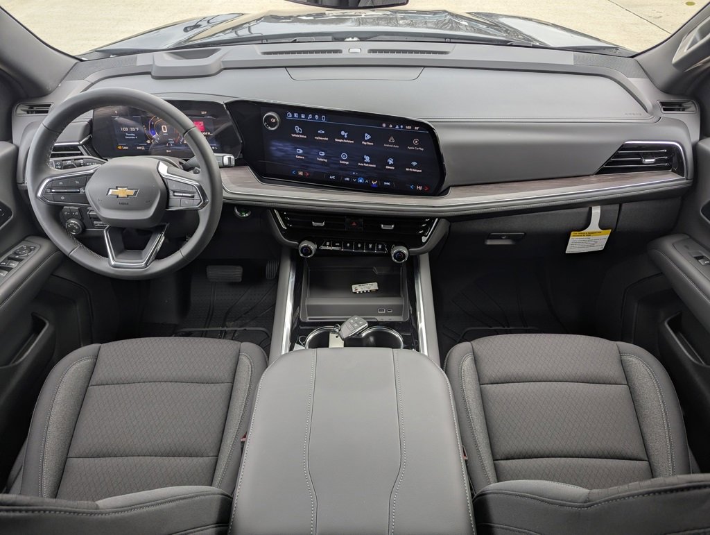 New 2026 Chevrolet Suburban LS w/ Max Trailering Package image 18