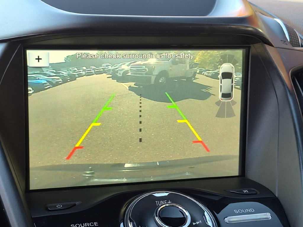 Certified 2019 Ford Escape Titanium AWD/4WD image 32