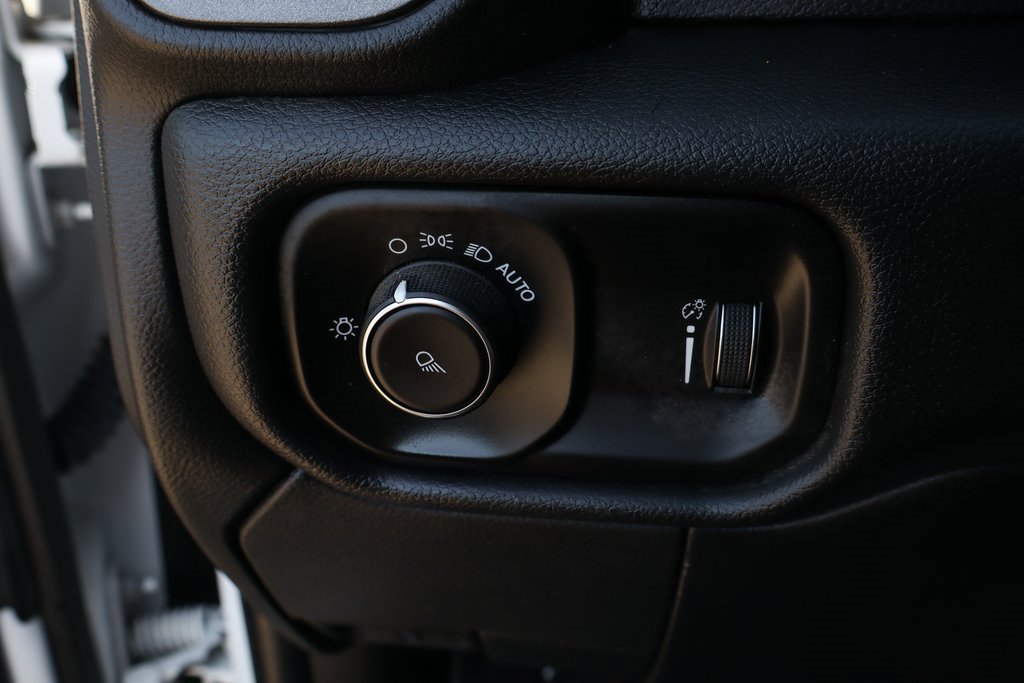 Used 2022 RAM 3500 Tradesman w/ Safety Group image 18