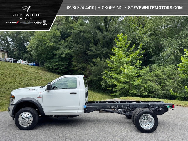 New 2025 RAM 5500 Tradesman