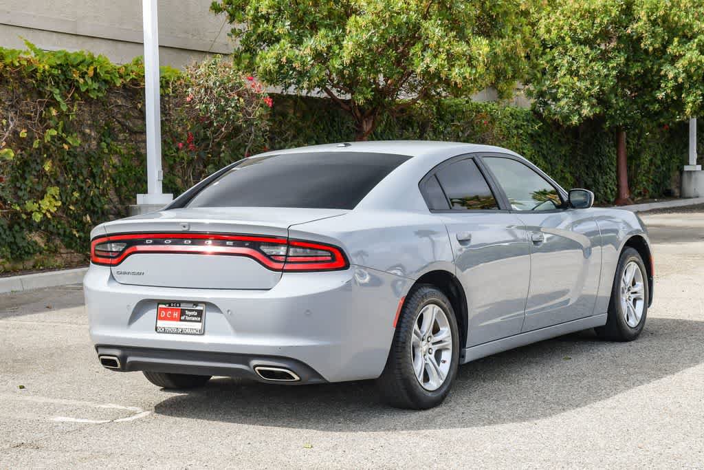 Used 2022 Dodge Charger SXT w/ Cold Weather Package RWD image 10