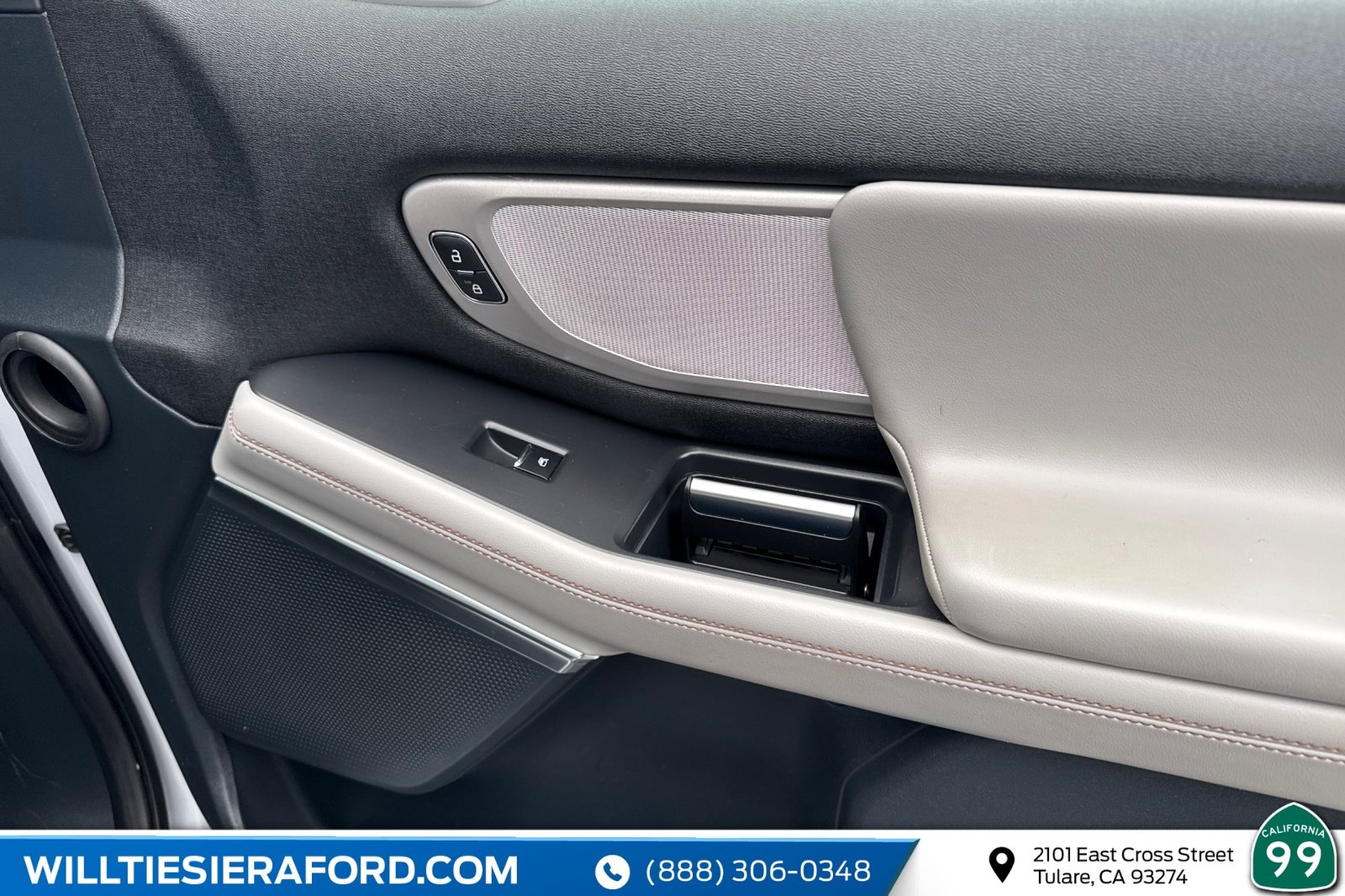 Used 2025 Ford Expedition Max Active image 25